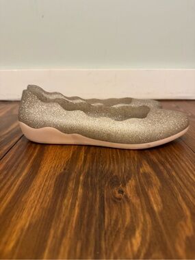 Melissa Glitter Jelly Ballet Flat in Gold with Pale Pink Sole